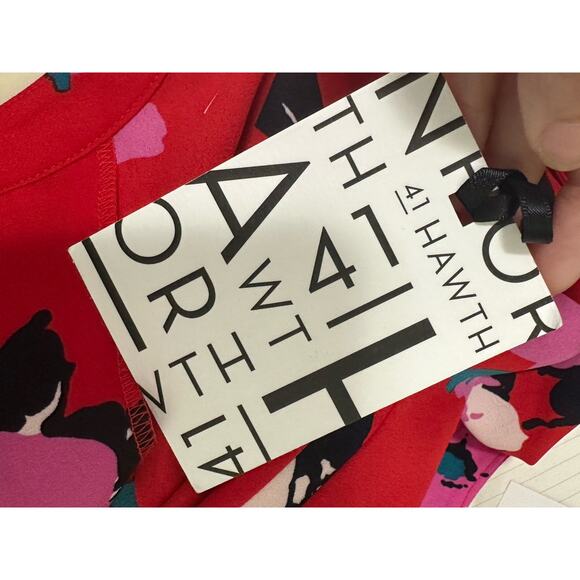 41 Hawthorn red floral sleeveless blouse size Small - Picture 8 of 16